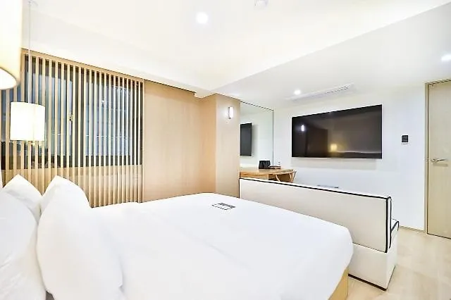 Busan Brown Dot Yeongdo Bridge Branch 0*,  Sydkorea